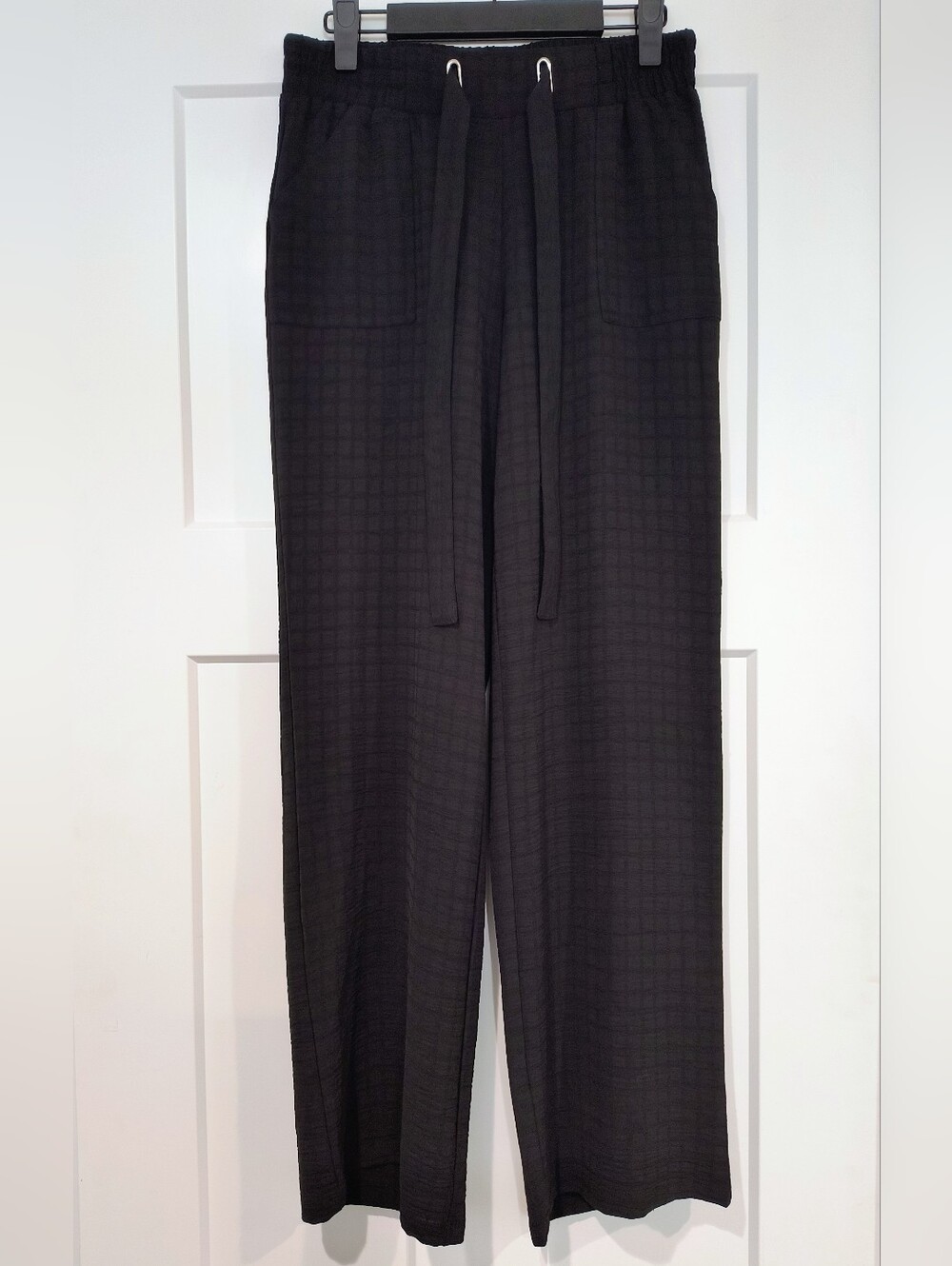 Retrology Wide Leg Knit Drawstring Pants in Black